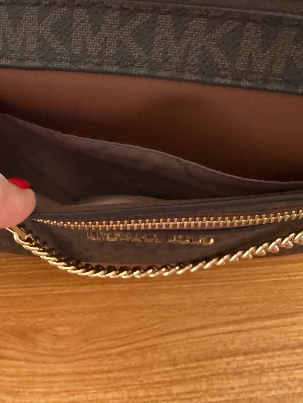 Michael Kors Brown Logo Crossbody with Gold Chain Detail - Picture 4 of 9